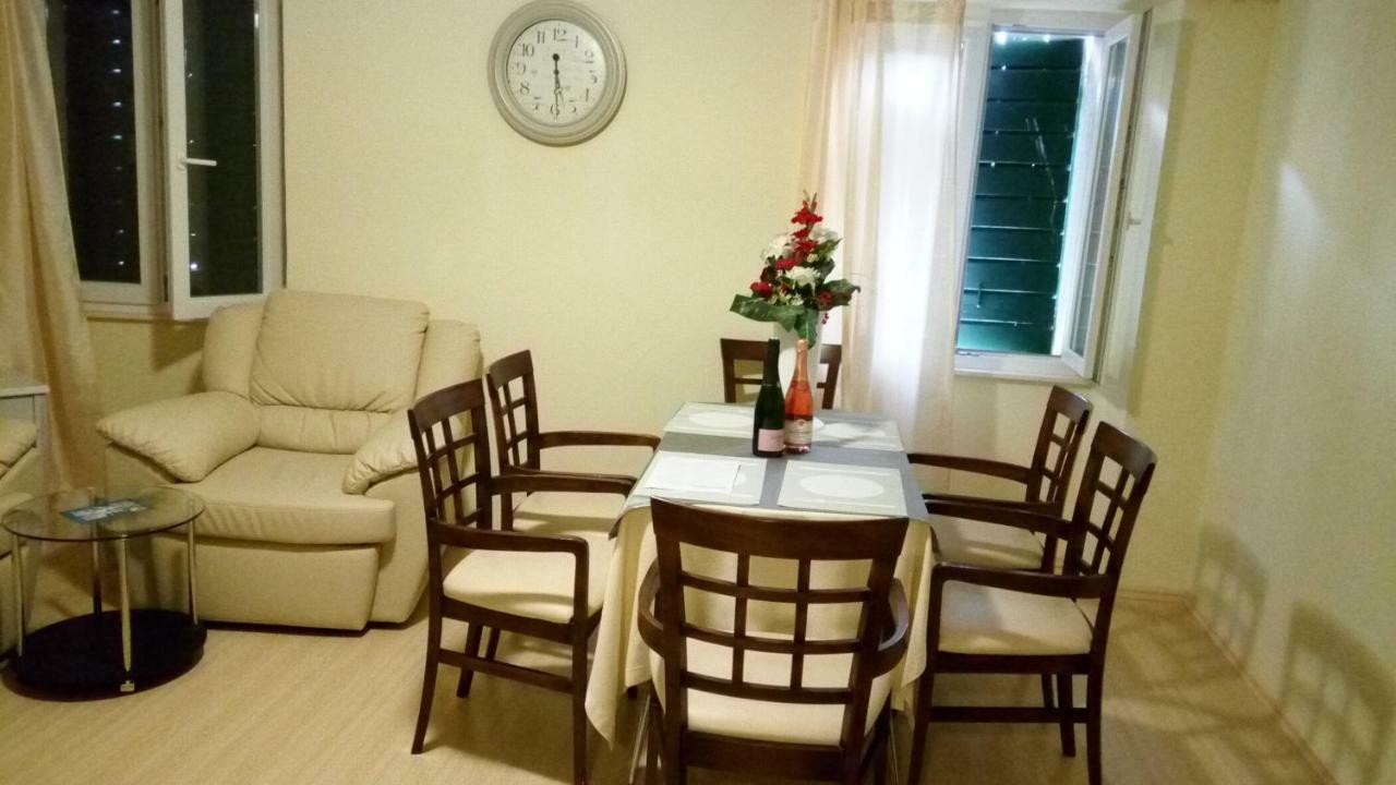 Sara Cosmo Split Daire Dış mekan fotoğraf